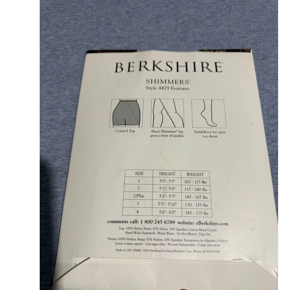 Berkshire Shimmers Ultra Sheers Control Top Pantyhose Ivory Style 4429 Size 1